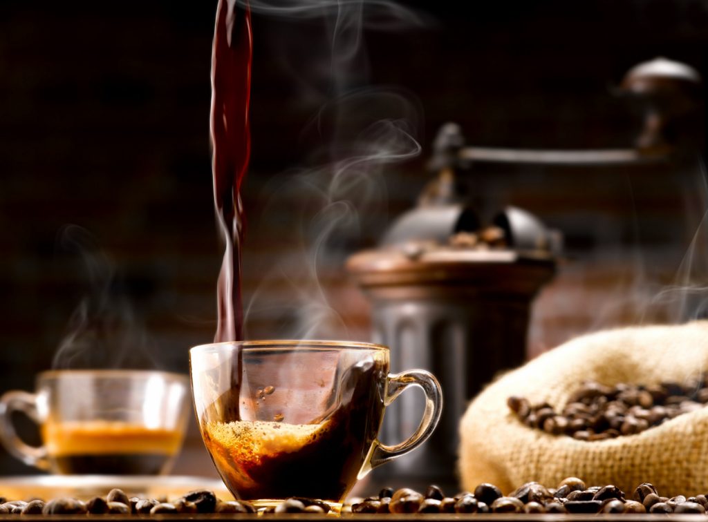 Jak delektować się pyszną kawą w myśl filozofii ,,slow coffee”?